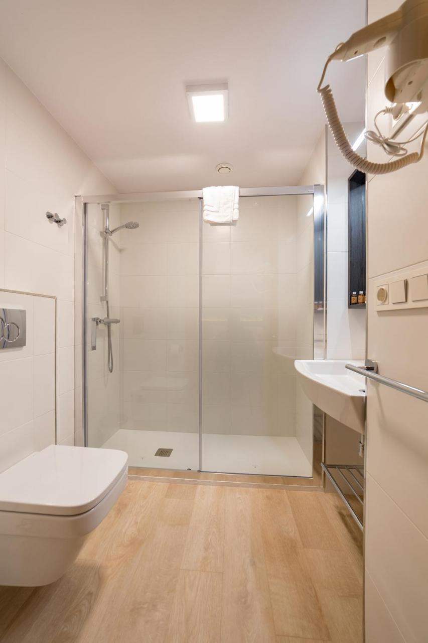 Atotxa Rooms San Sebastian Exterior photo
